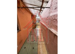 CASA INDEPENDENTE COM 01 DORM E 1 VAGA CÓD ZS 310-01